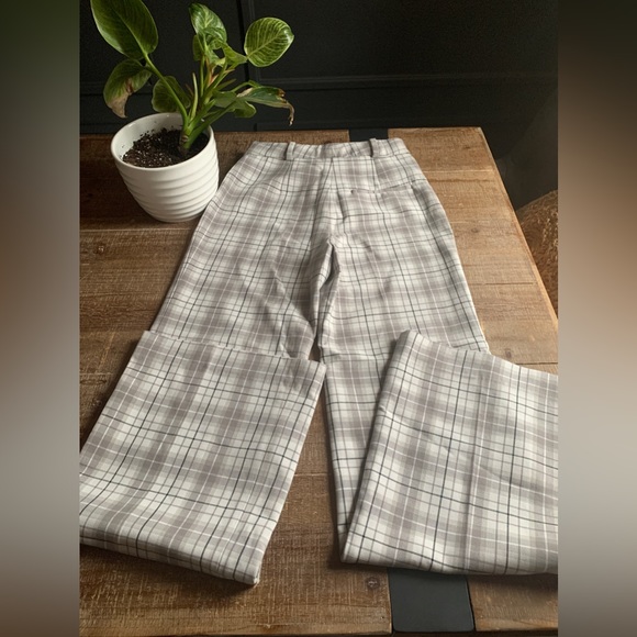 COPY - ARITZIA WILFRED FRANCESCA CHECK PANT - Picture 7 of 9